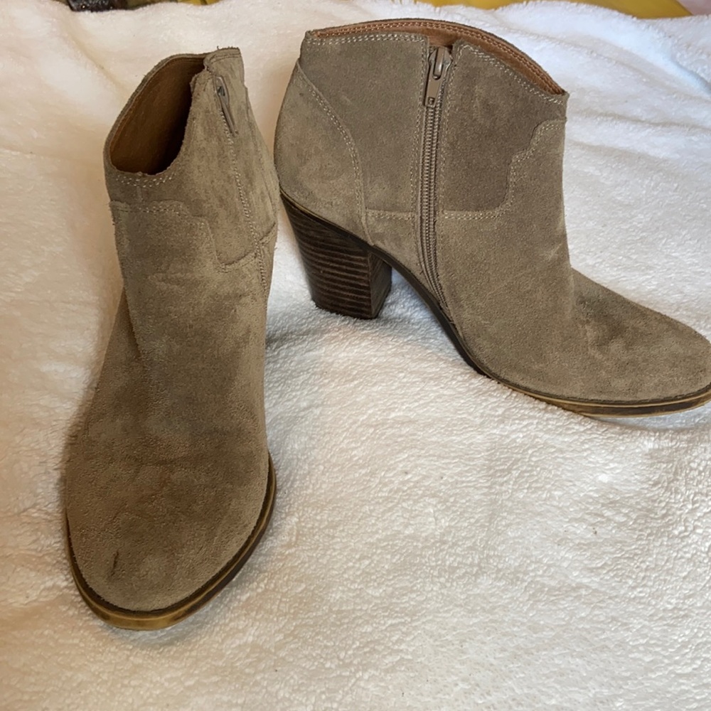Lucky Brand Suede booties